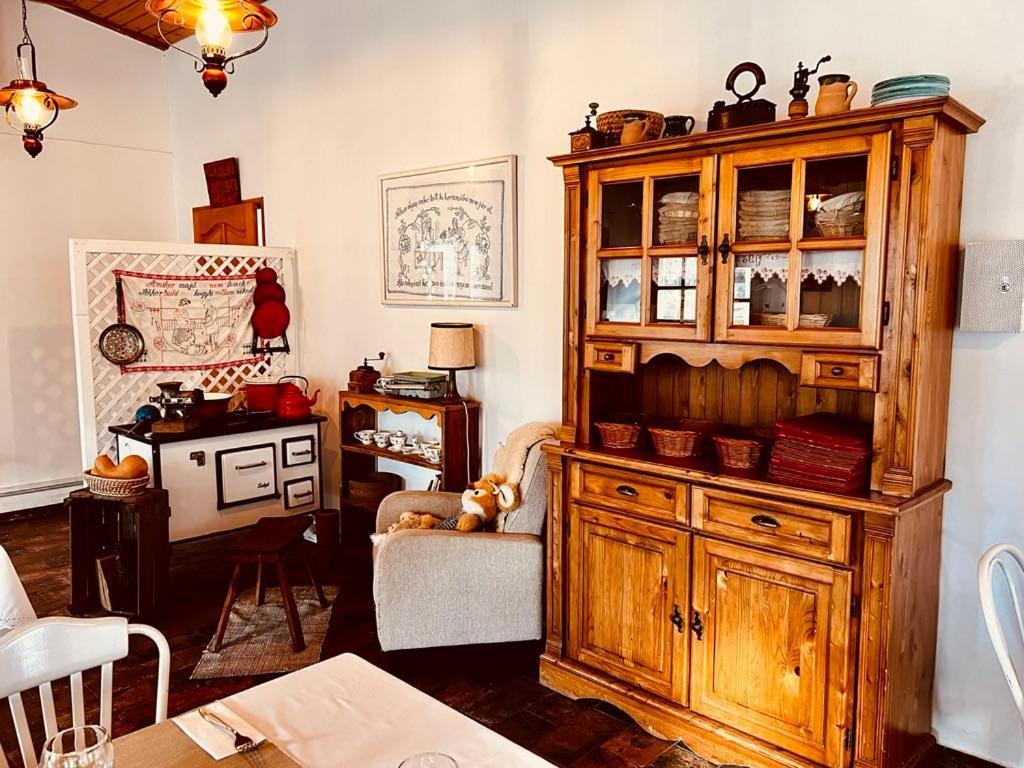 Bed and breakfast Pilisi Lovas Major, Dorog Extérieur photo